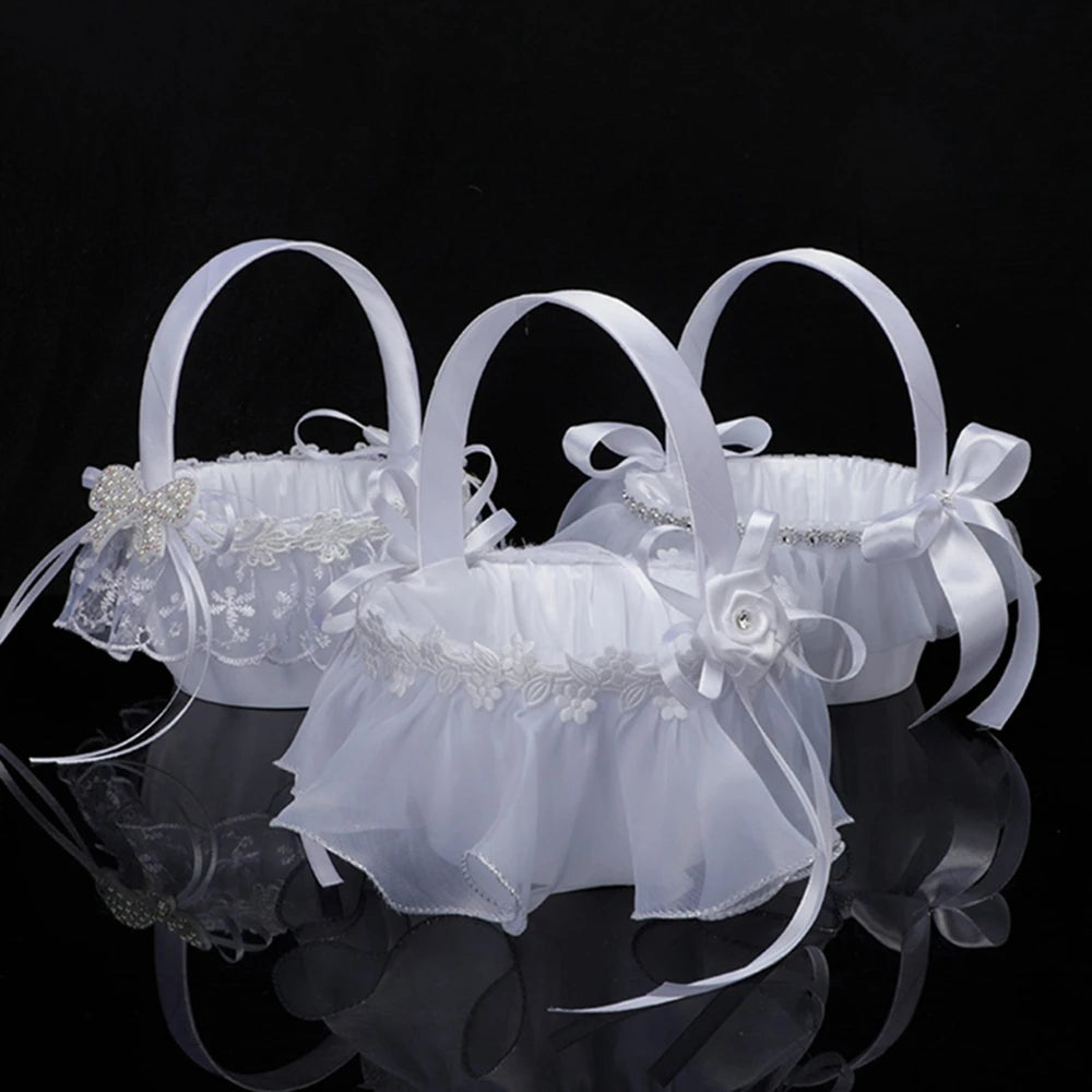 White Flower Girls Basket Simple Wedding Flower Basket Bride Bridesmaid Hand Held Basket Wedding Ceremony Party Decorations