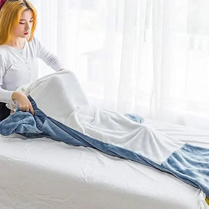 Cartoon Shark Blankets Flannel Women Pajamas Kawaii Soft Warm Shawl Plaid Blanket Shark Gown Wearable Bathrobe Comfy Homewear