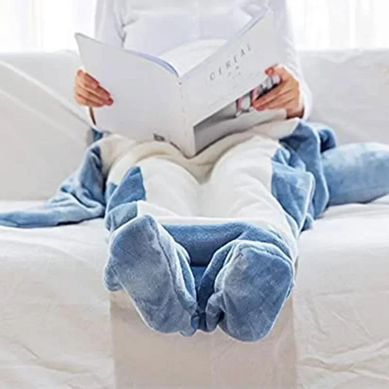 Cartoon Shark Blankets Flannel Women Pajamas Kawaii Soft Warm Shawl Plaid Blanket Shark Gown Wearable Bathrobe Comfy Homewear